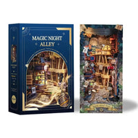 Magic Alley — detail photograph 6