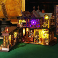 Magic Treasure House — detail photograph 6