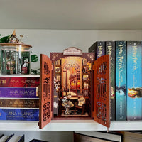 Mini Bookshop — detail photograph 3