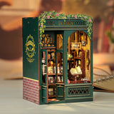 Mini Owl Bookstore — detail photograph 6